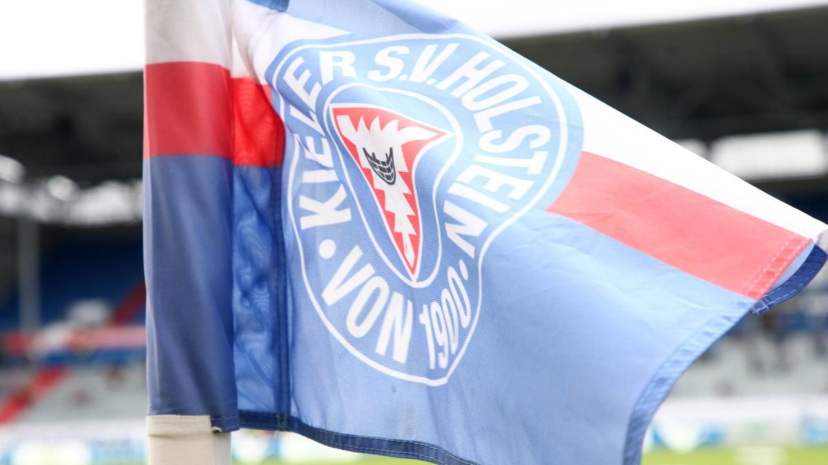 Bei Holstein Kiel gab es einen positiven Corona-Test Bei Holstein Kiel gab es einen positiven Corona-Test