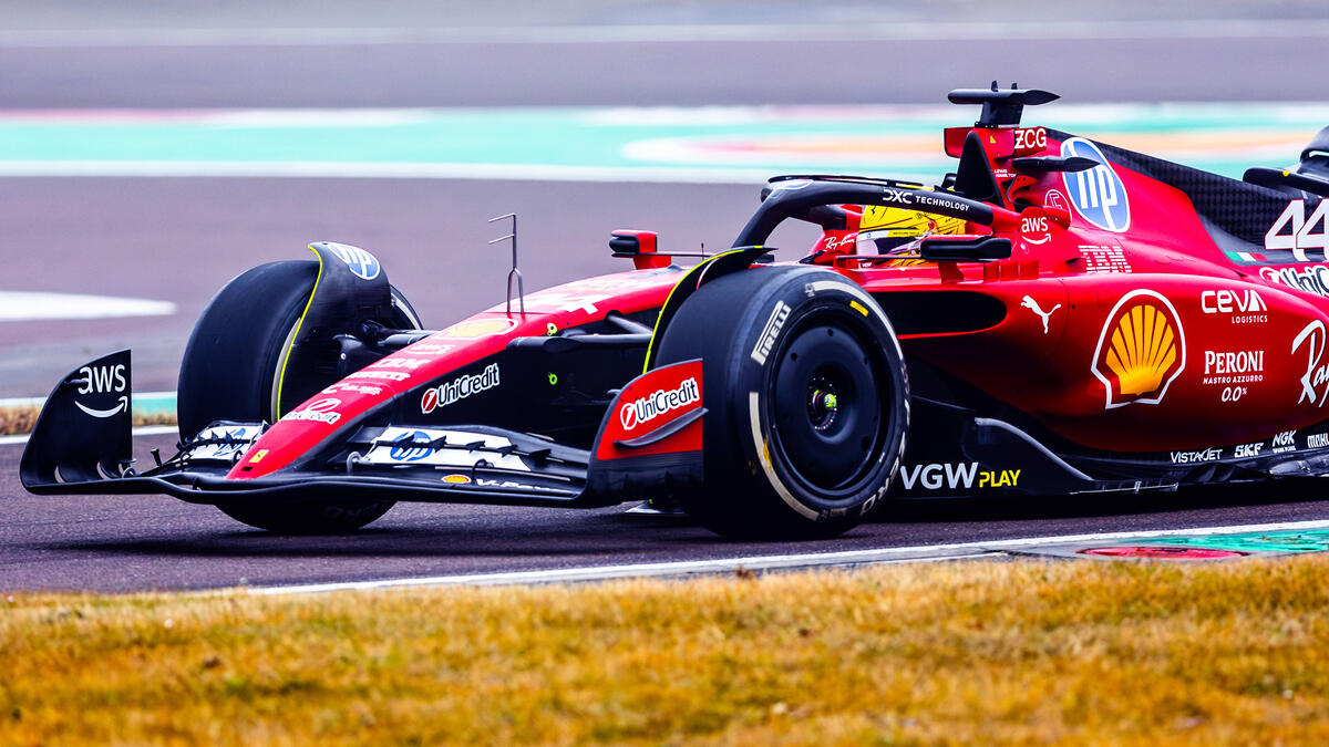 Lewis Hamilton und Co. absolvieren derzeit in Barcelona Reifentests für Pirelli
