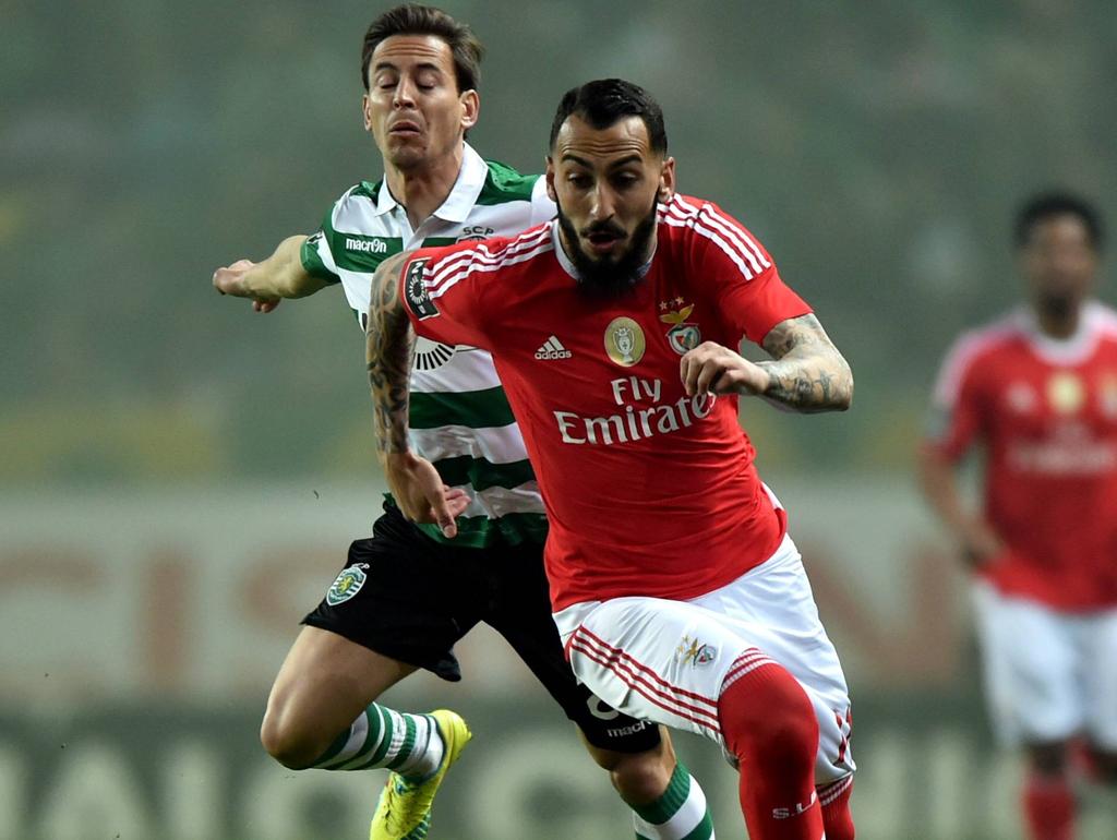 Un gol de Mitroglou en el minuto 20 le dio el liderato al Benfica. (Foto: Imago)