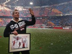 Siem de Jong neemt na Ajax - PSV afscheid van Ajax in de Amsterdam ArenA. (24-08-2014)