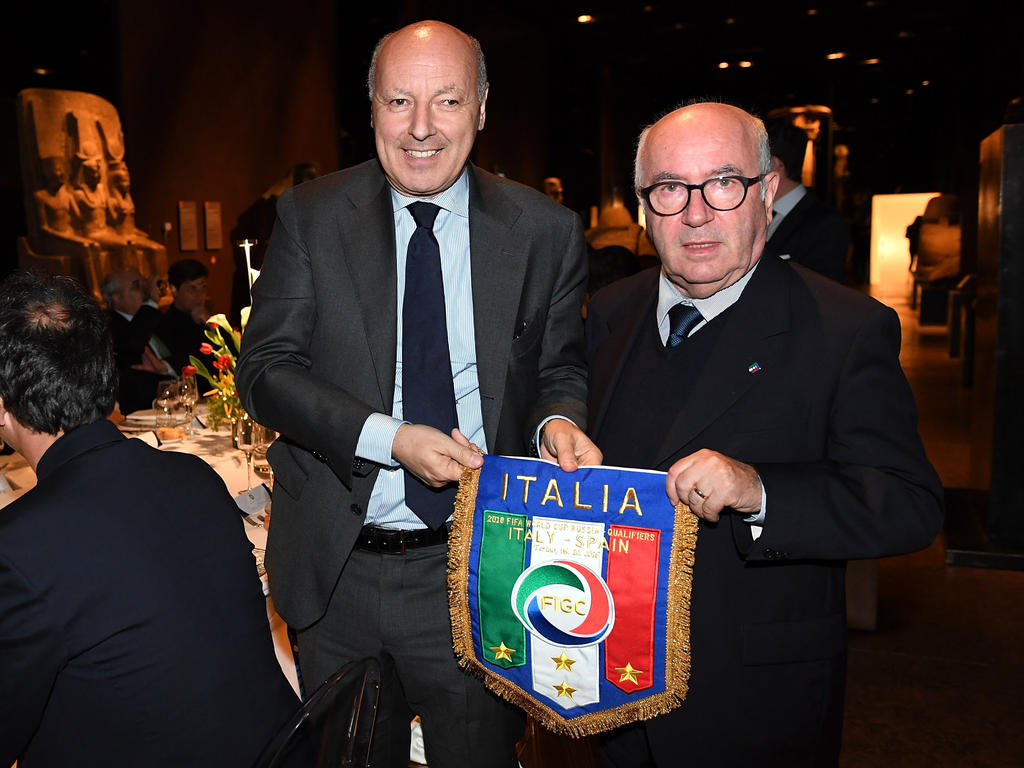 Juve-Boss Giuseppe Marotta (l.) will sich offenbar mit FIGC-Präsident Carlo Tavecchio (r.) anlegen