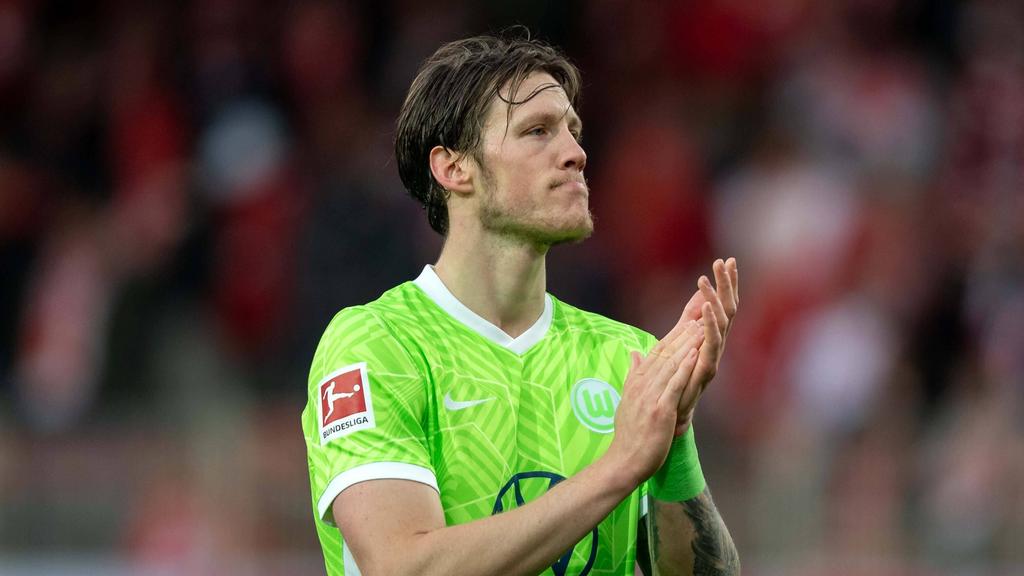 Wolfsburgs Wout Weghorst hat wegen Corona drei Pflichtspiele verpasst