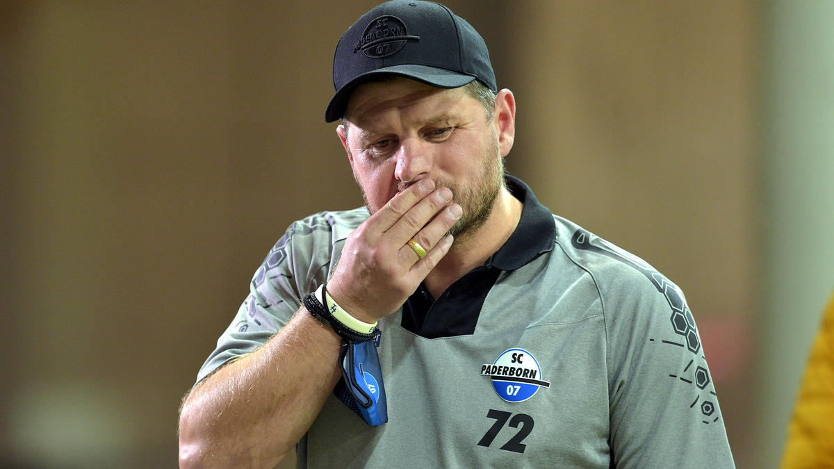 Paderborn-Coach Baumgart kann nicht ganz zufrieden sein Paderborn-Coach Baumgart kann nicht ganz zufrieden sein