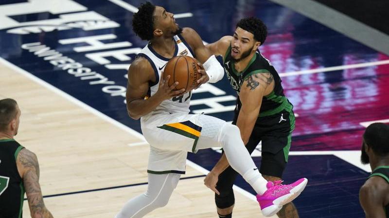 Nba Daniel Theis Und Boston Celtics Verlieren Gegen Utah Jazz
