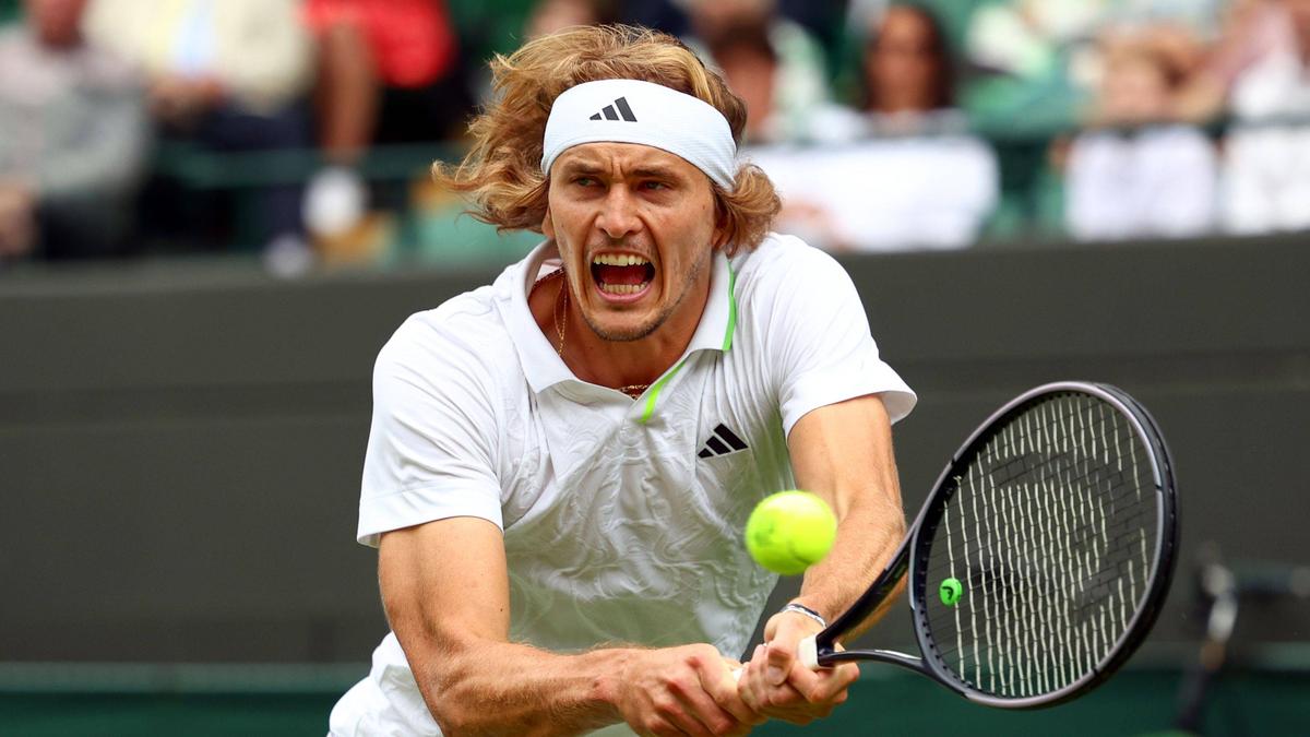 Alexander Zverev steht in Wimbledon in der zweiten Runde