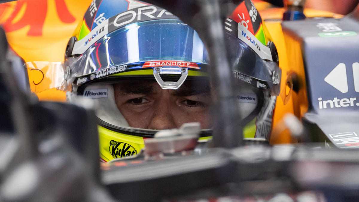 Sergio Perez im Red Bull RB19 beim Formel-1-Rennen in Suzuka 2023