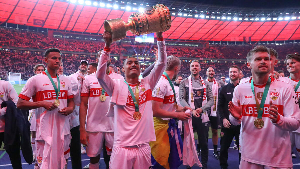 Enzo Millot (M.) war einer der großen Pokalhelden beim VfB Stuttgart