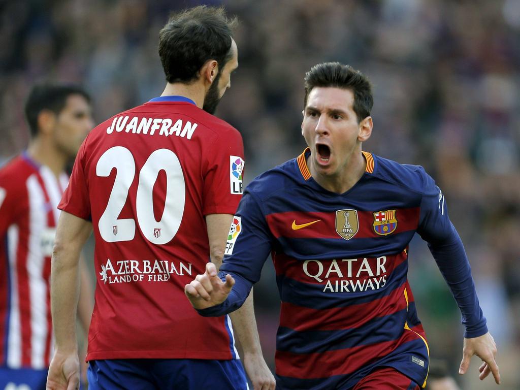 Lionel Messi (r.) kan juichen na het scoren van de 1-1 tijdens het competitieduel FC Barcelona - Atlético Madrid. (30-01-2016)