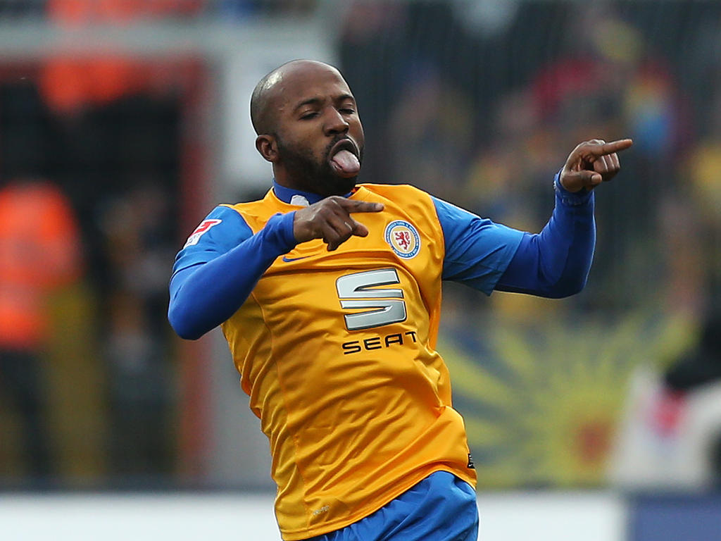 Ätsch! Braunschweigs Domi Kumbela hat es gegen den HSV allen gezeigt Ätsch! Braunschweigs Domi Kumbela hat es gegen den HSV allen gezeigt