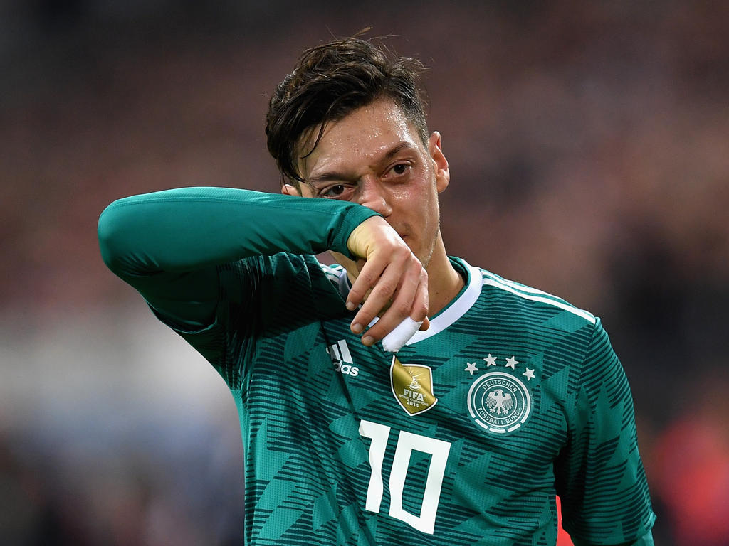 Verpasst Mesut Özil die Fußball-Weltmeisterschaft in Russland?