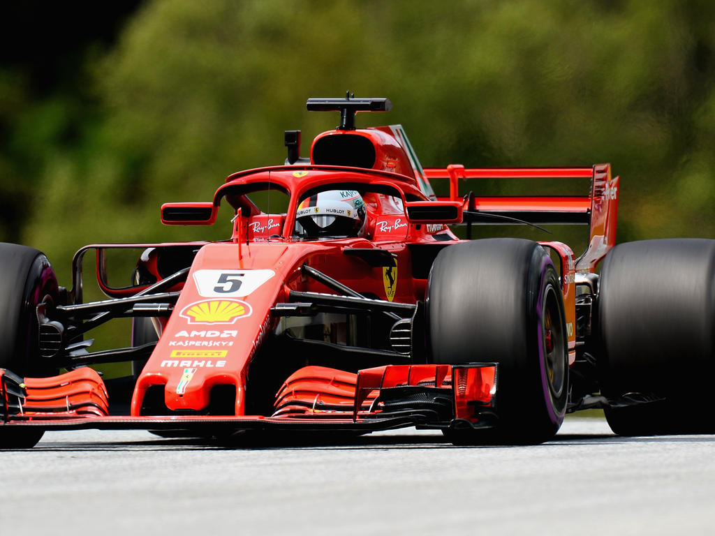 Sebastian Vettel spulte die ersten Runden in Spielberg ab Sebastian Vettel spulte die ersten Runden in Spielberg ab
