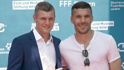 Lukas Podolski war bei der Premiere der Dokumentation seines früheren DFB-Teamkollegen Toni Kroos