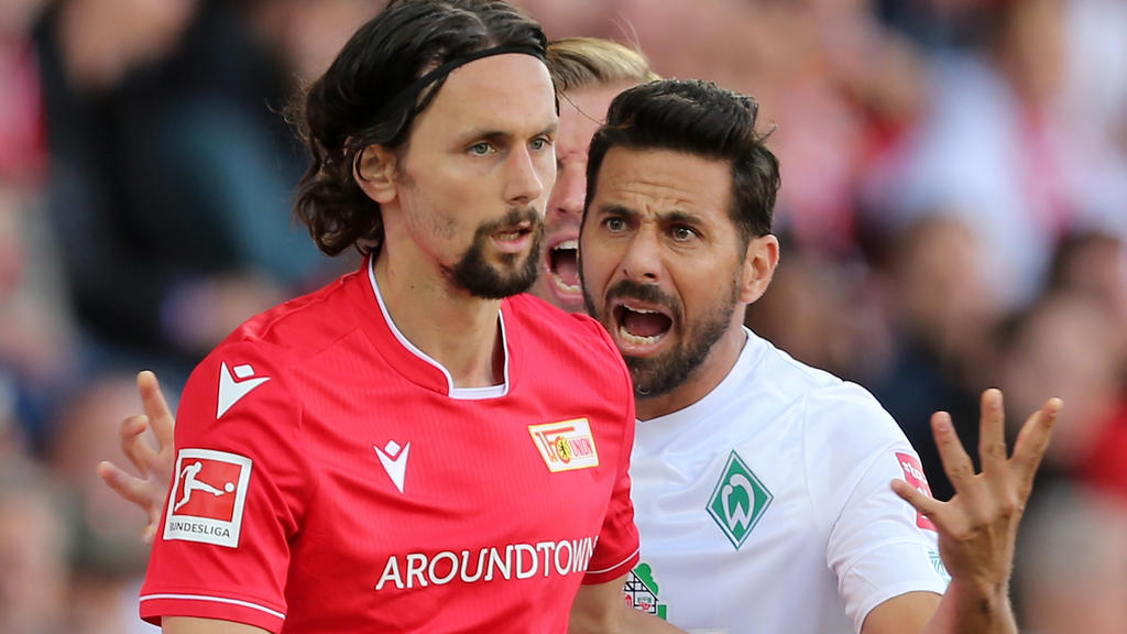 Claudio Pizarro bei Werder Bremen auf ungewohnter Position