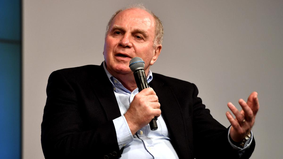 Uli Hoeneß hat sich zur Lage des FC Bayern geäußert Uli Hoeneß hat sich zur Lage des FC Bayern geäußert