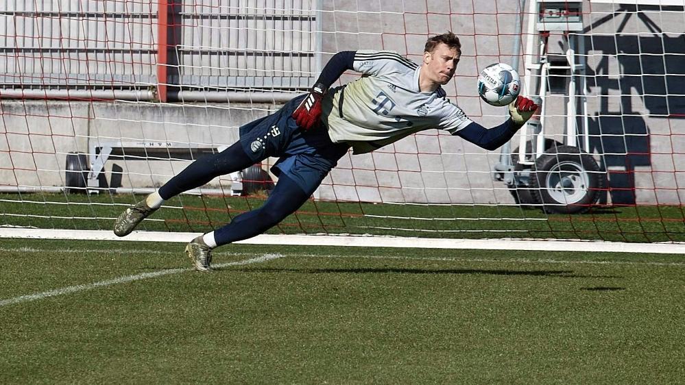 Bleibt laut Rummenigge wohl in München: Manuel Neuer Bleibt laut Rummenigge wohl in München: Manuel Neuer