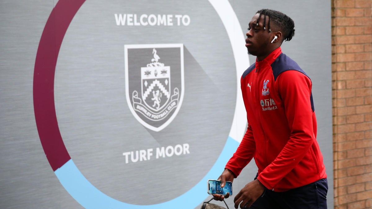 Aaron Wan-Bissaka wird von mehreren Topklubs umworben Aaron Wan-Bissaka wird von mehreren Topklubs umworben