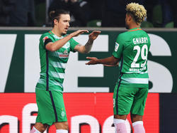 Bremens Max Kruse (l.) zeigte eine gute Leistung gegen den FC Ingolstadt