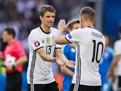 Lukas Podolski will der Nationalmannschaft als Fan erhalten bleiben. Foto: Marius Becker
