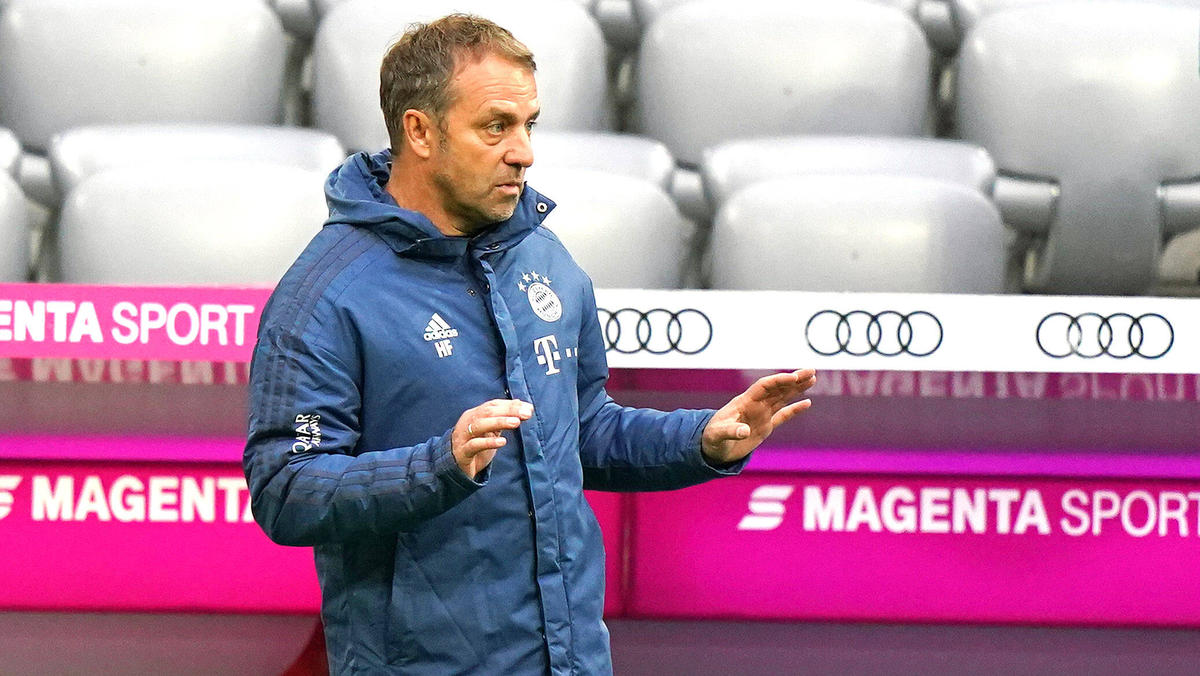 Flick blickt dem Spitzenspiel beim BVB mit großer Vorfreude entgegen Flick blickt dem Spitzenspiel beim BVB mit großer Vorfreude entgegen