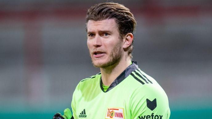 Kritisiert Union Berlin für den Umgang mit ihm: Torwart Loris Karius Kritisiert Union Berlin für den Umgang mit ihm: Torwart Loris Karius