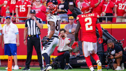 Andrei Iosivas erzielt einen Touchdown gegen die Chiefs