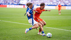 Taylan Bulut (l.) wird den FC Schalke 04 verlassen