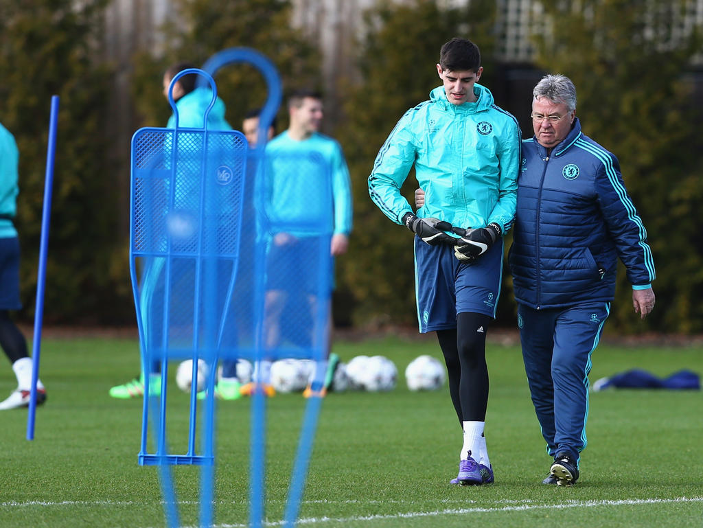 Thibaut Courtois ist sich ob seiner Zukunft bei Chelsea unsicher Thibaut Courtois ist sich ob seiner Zukunft bei Chelsea unsicher