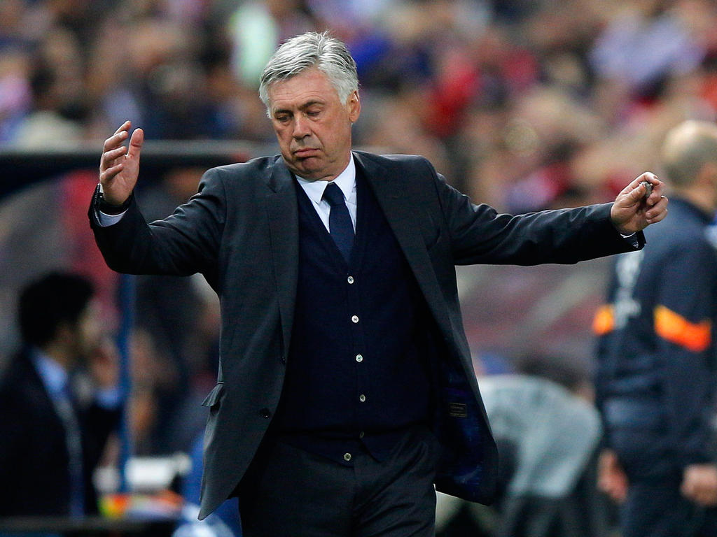 Ancelotti no se mostró muy contento con el 0-0 obtenido por su equipo ante el Atlético. (Foto: Getty)