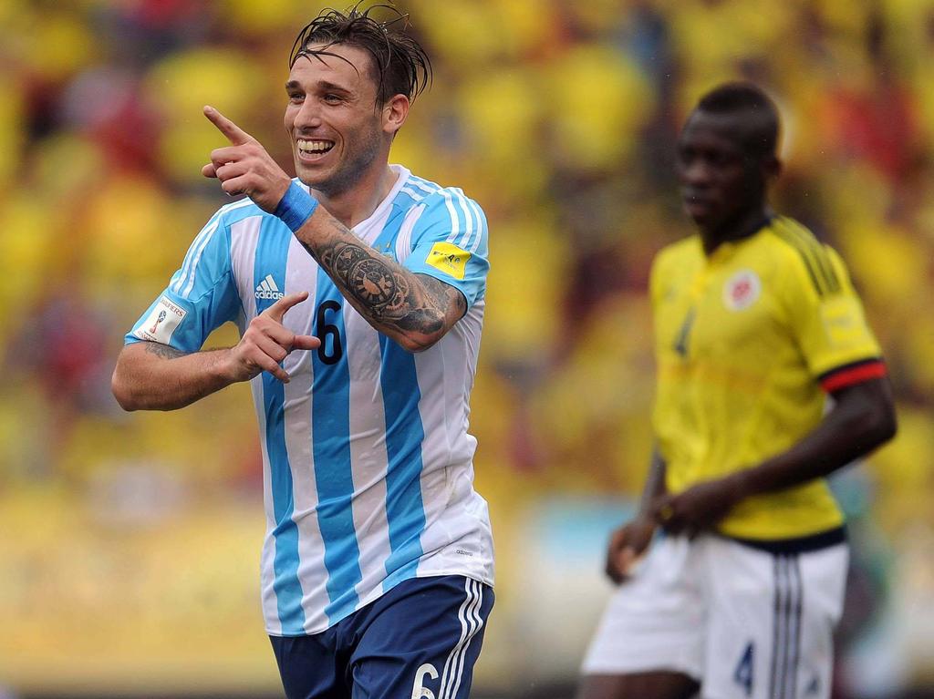 Lucas Biglia le dio el triunfo a Argentina en Colombia. (Foto: Getty)