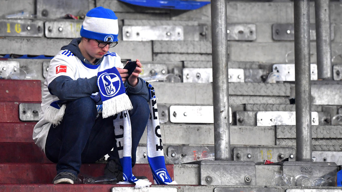 Herbe Enttäuschung für die Schalker Fans Herbe Enttäuschung für die Schalker Fans