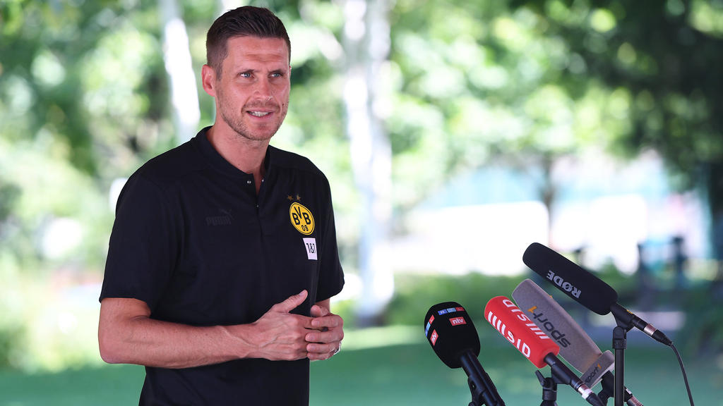 BVB-Sportchef Sebastian Kehl ist mit den bisherigen Neuzugängen sehr zufrieden BVB-Sportchef Sebastian Kehl ist mit den bisherigen Neuzugängen sehr zufrieden