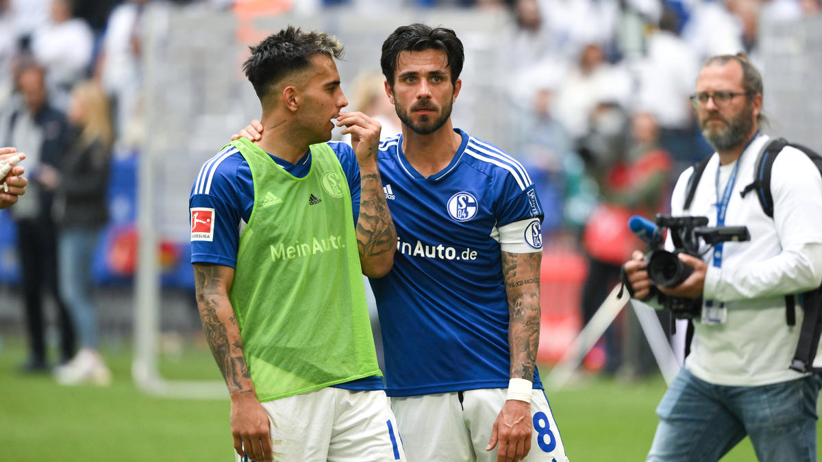 Rodrigo Zalazar (l.) will den FC Schalke 04 wohl verlassen
