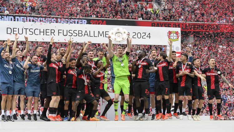 Bayer Leverkusen lässt sich feiern