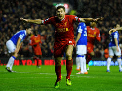 Das Merseyside-Derby in der 23. Runde der der Premier League Saison 2013/2014 geht klar an den Liverpool FC. Die Reds schlagen Everton mit 4:0. Kapitän Steven Gerrard sorgte in der 21. Minute für die Führung.