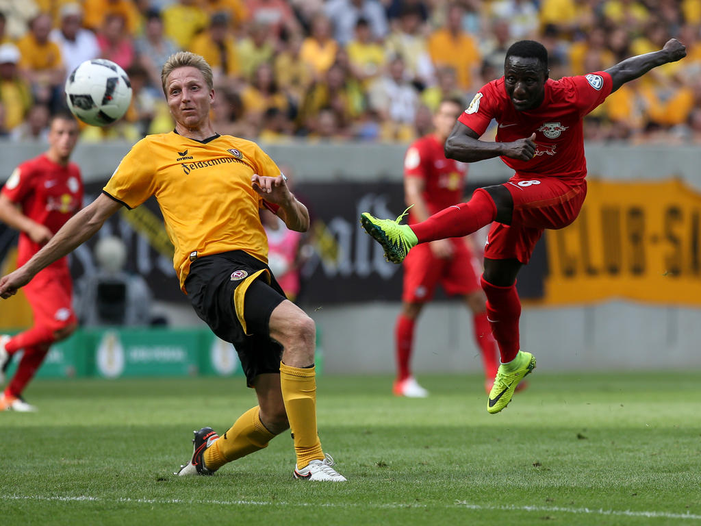 Da konnte Naby Keïta (r.) noch schießen, später verletzte er sich am Fuß Da konnte Naby Keïta (r.) noch schießen, später verletzte er sich am Fuß