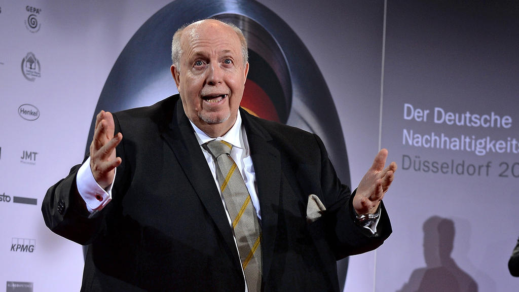 Reiner Calmund feierte als Manager von Bayer Leverkusen große Erfolge Reiner Calmund feierte als Manager von Bayer Leverkusen große Erfolge