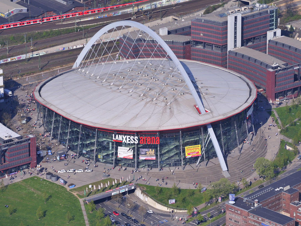 Lanxess Arena (Köln) - 20.000 Zuschauer
