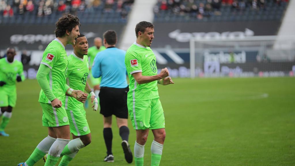 Max Kruse bejubelt seinen Treffer gegen Eintracht Frankfurt