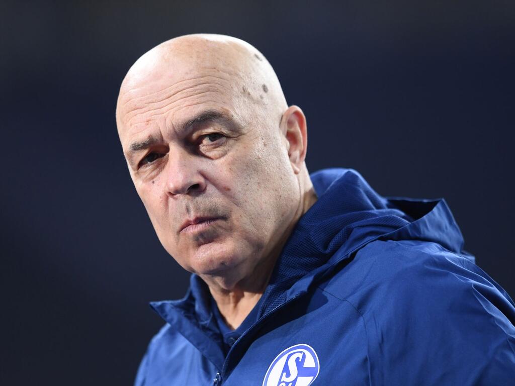 Christian Gross trainiert wieder eine Fußballmannschaft Christian Gross trainiert wieder eine Fußballmannschaft