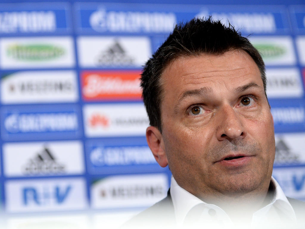 Manager Heidel setzt bei Schalke 04 auf Kontinuität Manager Heidel setzt bei Schalke 04 auf Kontinuität