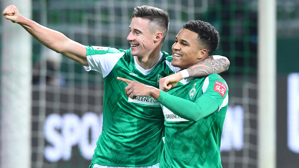 Spielte gegen den FC Augsburg groß auf: Felix Agu (r) von Werder Bremen