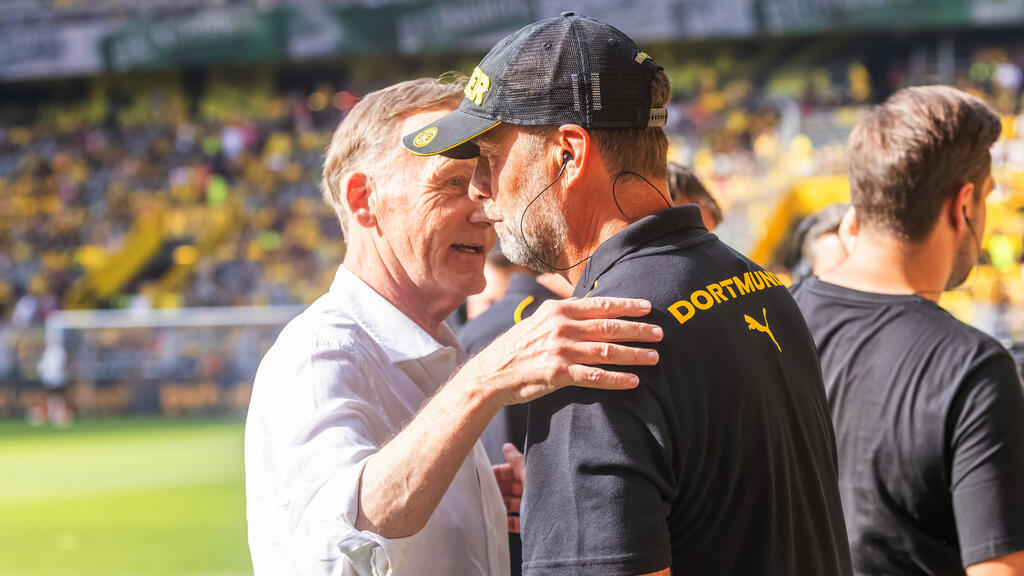 Klopps Amtsantritt bei Red Bull hat Auswirkungen auf seine Freundschaft mit Hans-Joachim Watzke (l.)