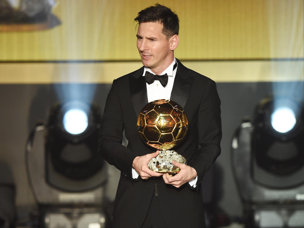 Lionel Messi (M.) ist zum Weltfußballer gekürt worden