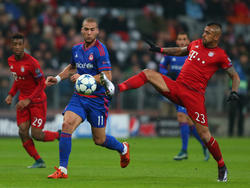 El chileno Vidal durante el partido de esta noche ganado por el Bayern. (Foto: Getty)