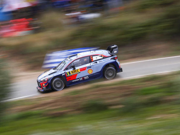 Thierry Neuville glaubt als Topverfolger an einen Vorteil Thierry Neuville glaubt als Topverfolger an einen Vorteil
