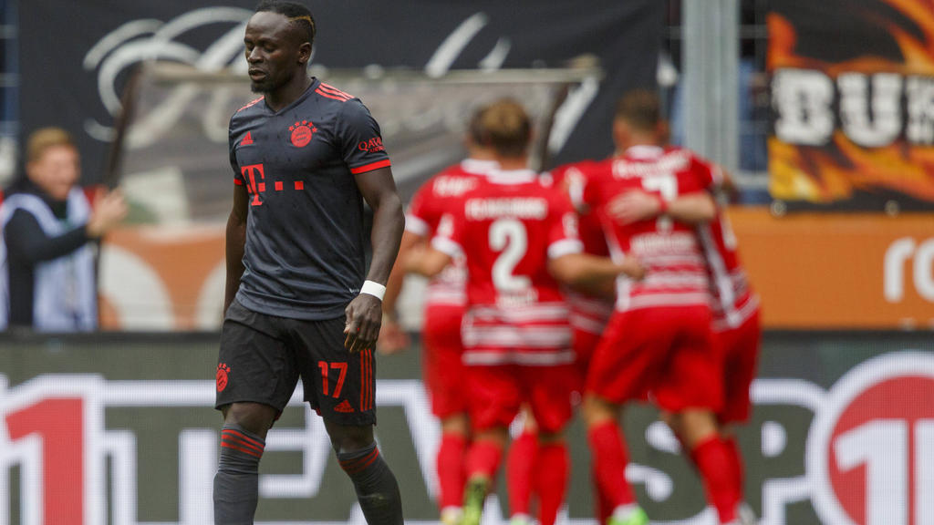Sadio Mané und der FC Bayern stecken in der Krise Sadio Mané und der FC Bayern stecken in der Krise