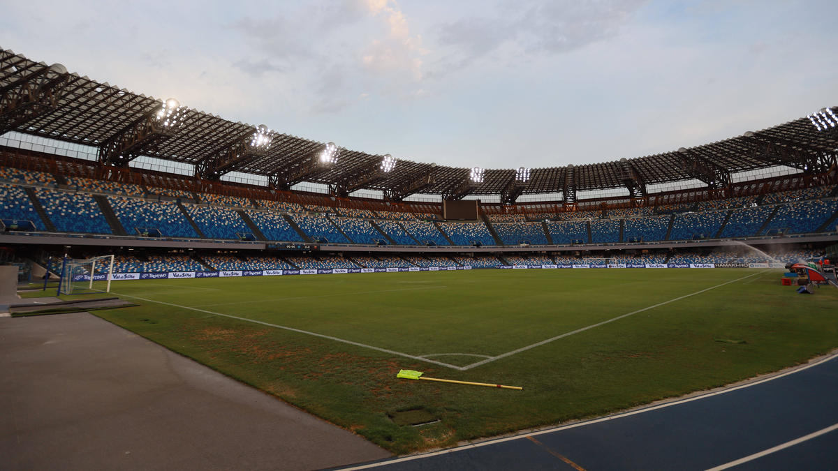 Im San Paolo von Neapel dürfen bald wieder Fans Platz nehmen Im San Paolo von Neapel dürfen bald wieder Fans Platz nehmen