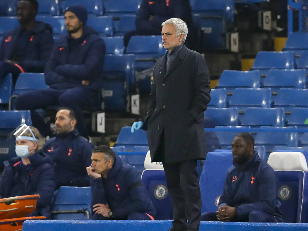 José Mourinho galoppiert mit Spurs an die Tabellenspitze José Mourinho galoppiert mit Spurs an die Tabellenspitze