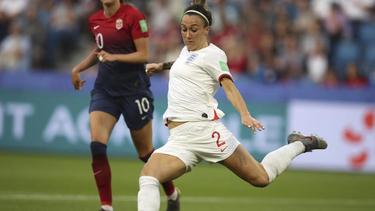 Weltfußballerin des Jahres: Lucy Bronze (r)