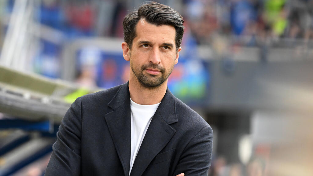 Jonas Boldt ist derzeit ohne Job im deutschen Profi-Fußball Jonas Boldt ist derzeit ohne Job im deutschen Profi-Fußball